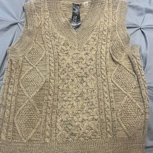 Sweater Vest